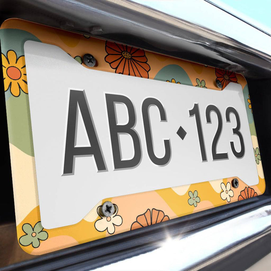 Groovy Daisy Mod License Plate Frame, close-up of the frame